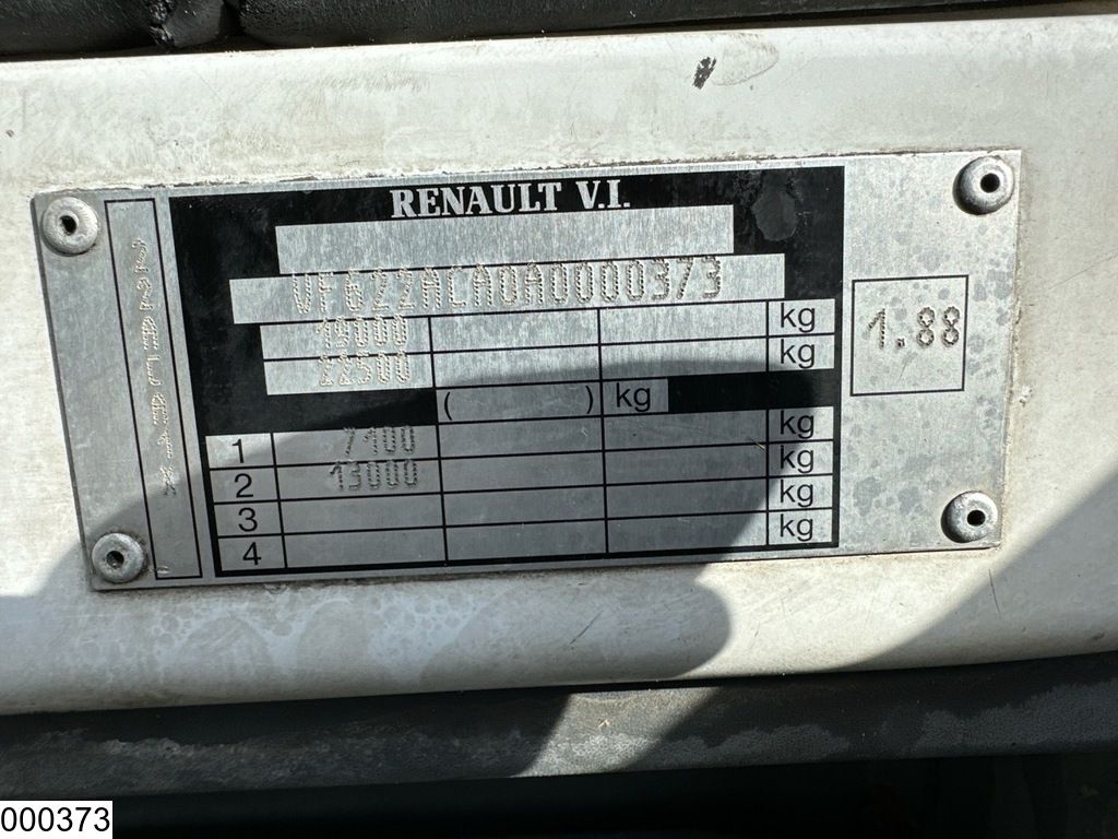 Renault Premium 250 Manual transmission, Steel suspension, 12,000 Ltr.