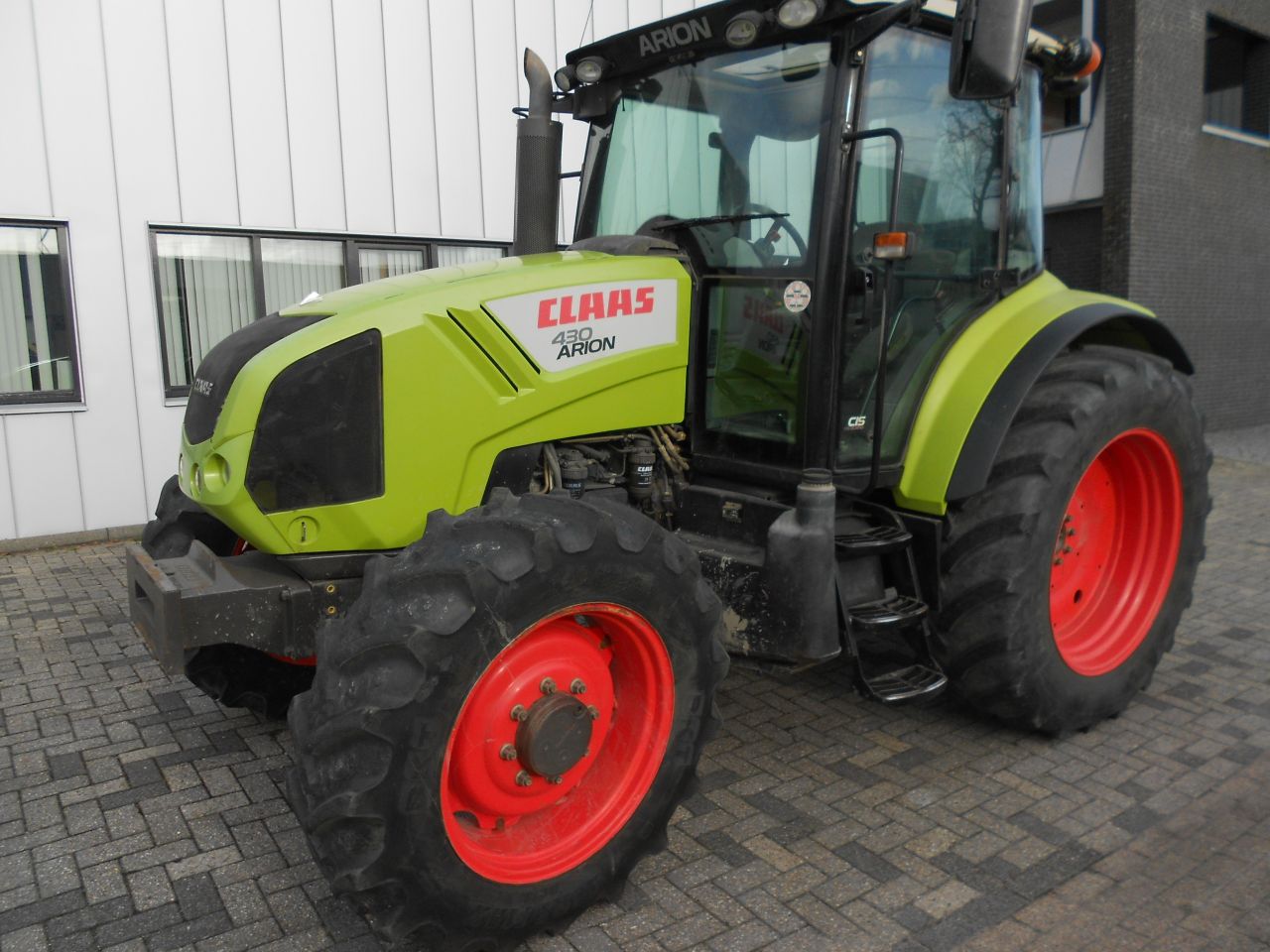 Claas arion 430