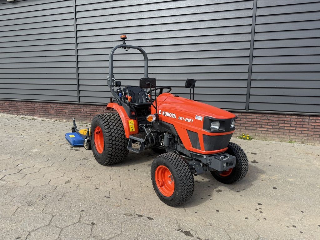 Kubota EK1261 DT minitractor incl cirkelmaaier 180 BJ 2023