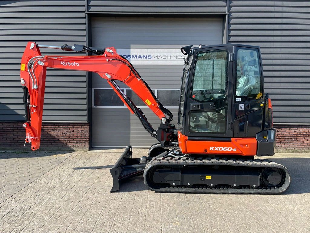 Kubota KX060 HI AIRCO minigraver NIEUW €999 LEASE