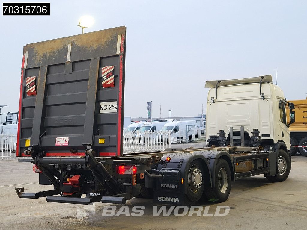 Scania P P500 6X2 2500kg Ladebordwand Lift+steering axle Automatic Retarder Air suspension Euro 6