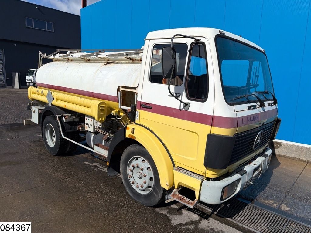 Mercedes 1013 Manual transmission, PTO, Steel suspension, 1 Comp