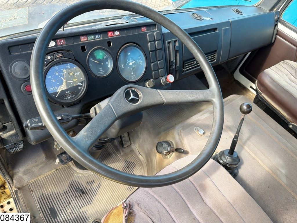 Mercedes 1013 Manual transmission, PTO, Steel suspension, 1 Comp