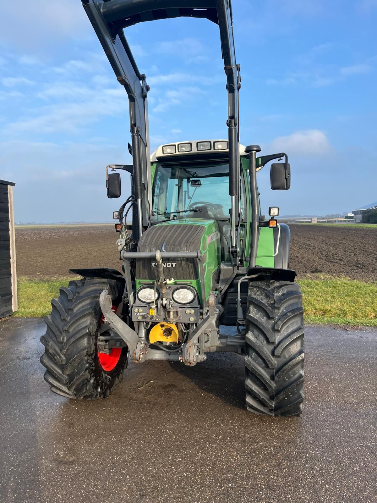 Fendt 312 Vario TMS met Quicke voorlader