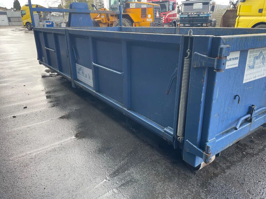 Overige Haakcontainer Clijsters 4 zijkleppen , oprijrampjes Zeer mooie Container !