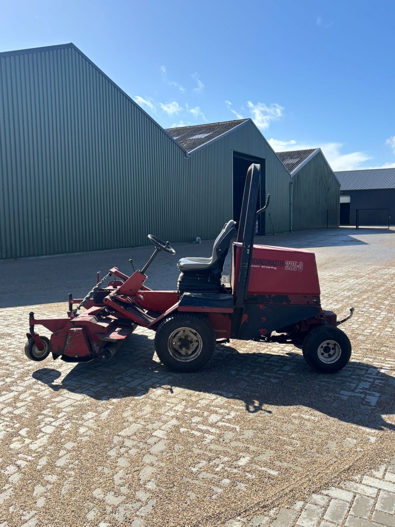 Toro groundmaster 325 klepelbak diesel maaier