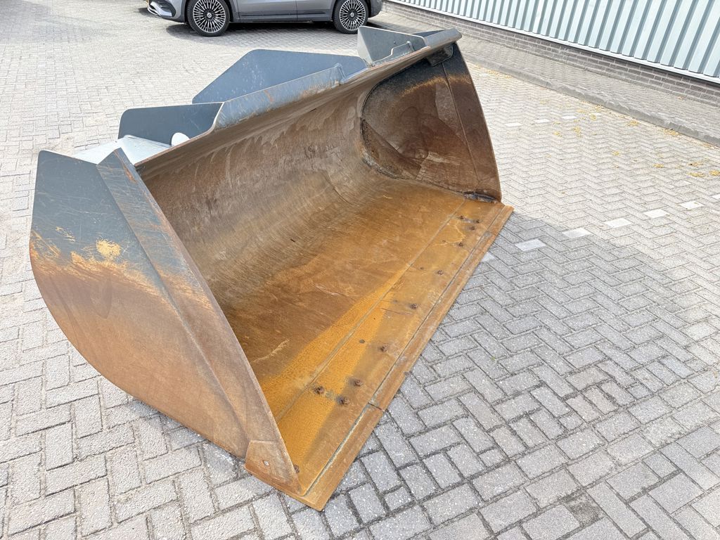 Case Shovel Wiellader bak