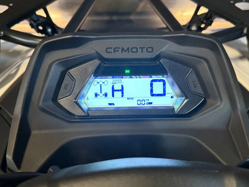 CFMOTO CFORCE 450 4x4 met lier en voorbumper ACTIE (nieuw)