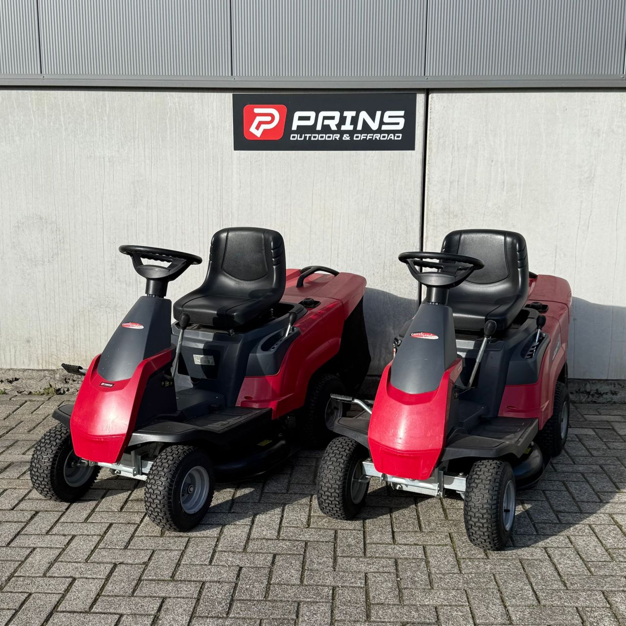 2x Castelgarden XE966 Zitmaaier met vangbak