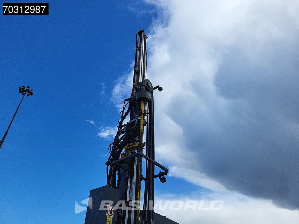 Epiroc T35-11 SMARTROC - Leica GPS