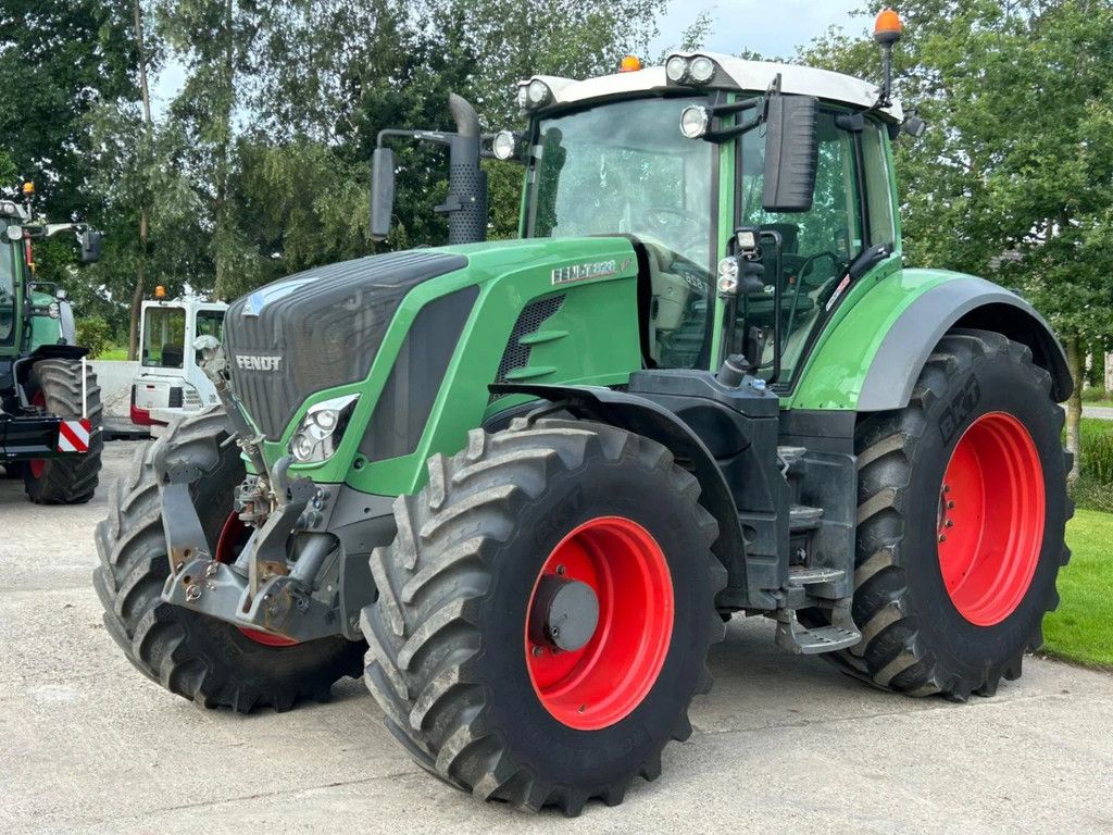 Fendt 828 Vario Profi plus Fendt 10800 uur Trekker Schlepper