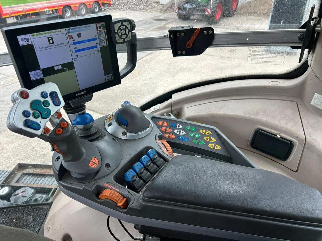 Fendt 828 Vario Profi plus Fendt 10800 uur Trekker Schlepper