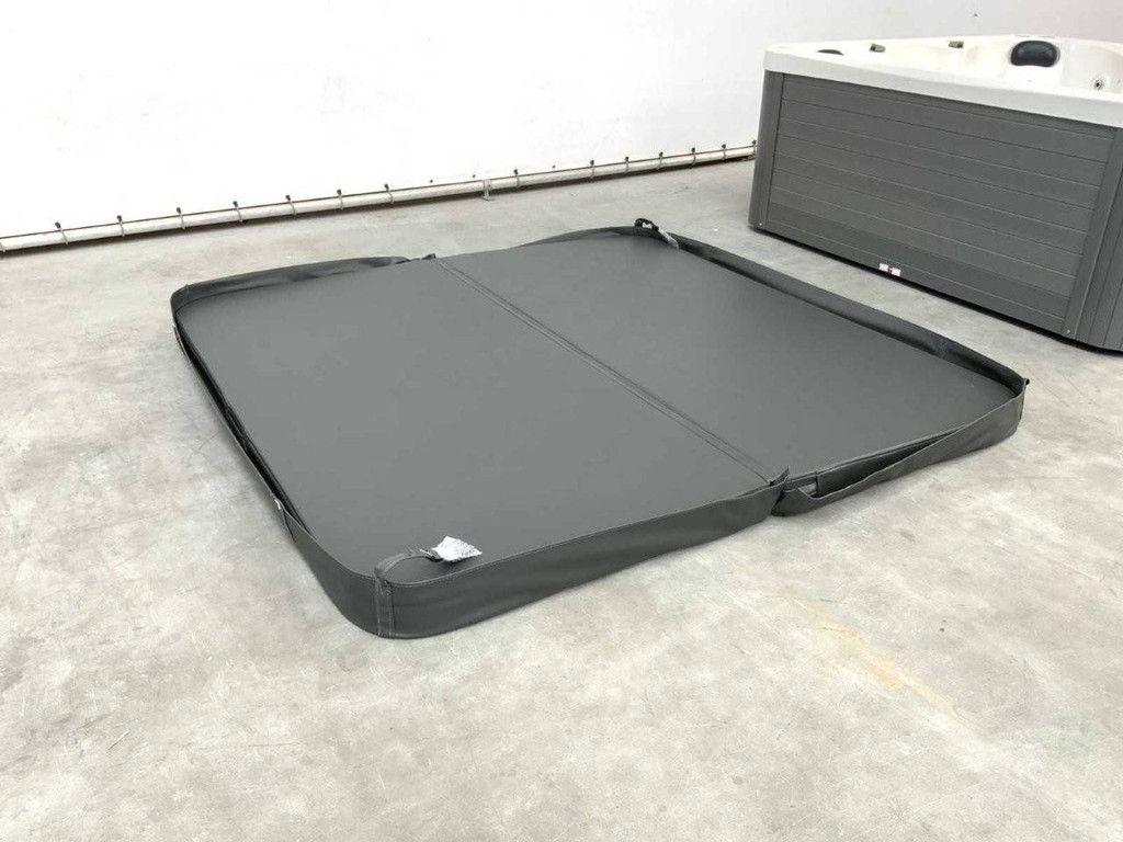 Jacuzzi Las Vegas für 5 Personen (Neu)