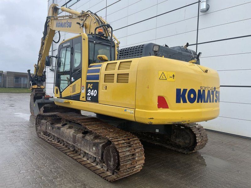 Komatsu PC240LC-11EO