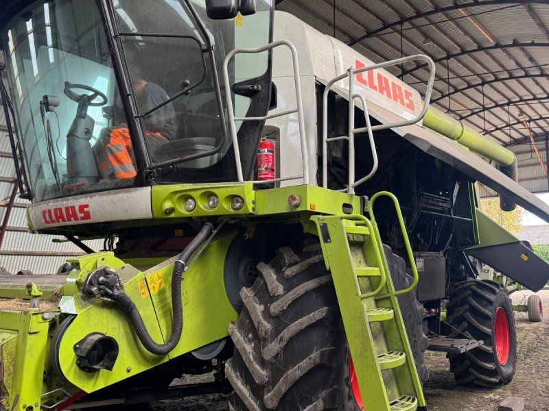 Claas LION 660