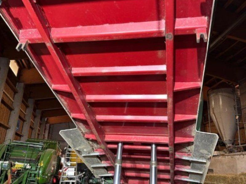 Stetzl Titan T420 28 m3