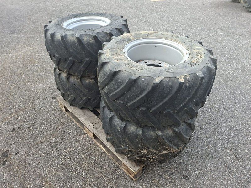 BKT 31x15.50-15