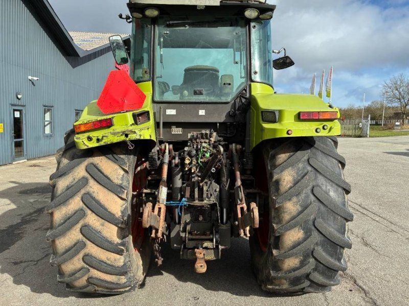 Claas Ares 697