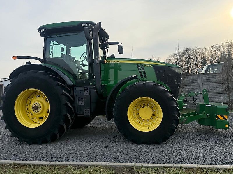 John Deere 7230R *Auto Quad*