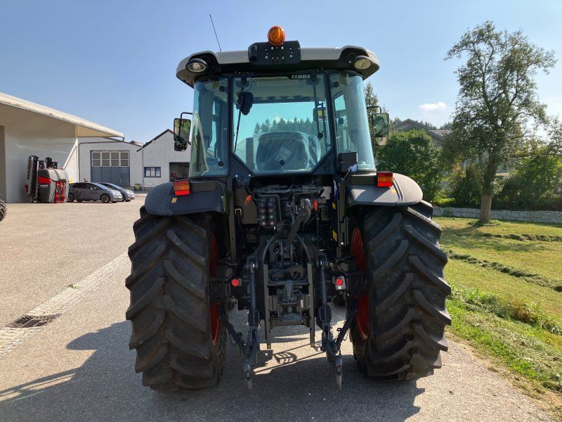 Claas Axos 240