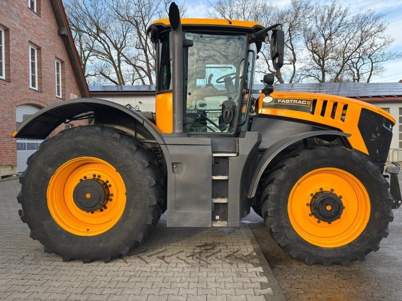 JCB Fastrac 8330 70km/h