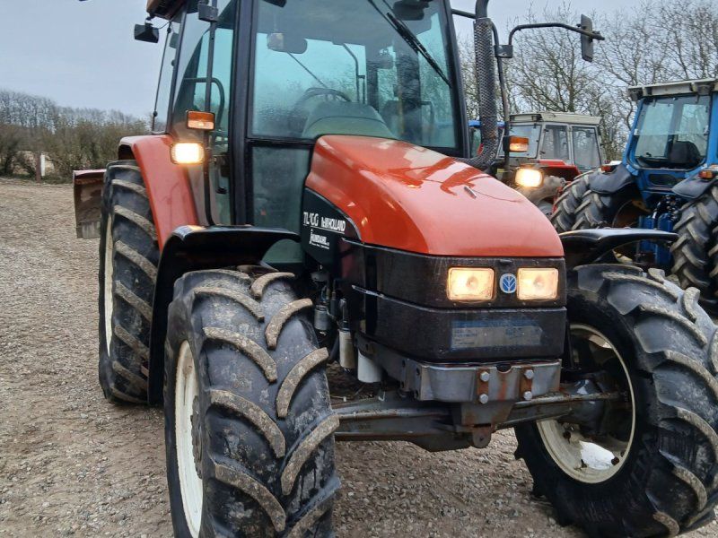 New Holland TL 100 40 kmt. TL 100 40 kmt. Hi-Lo