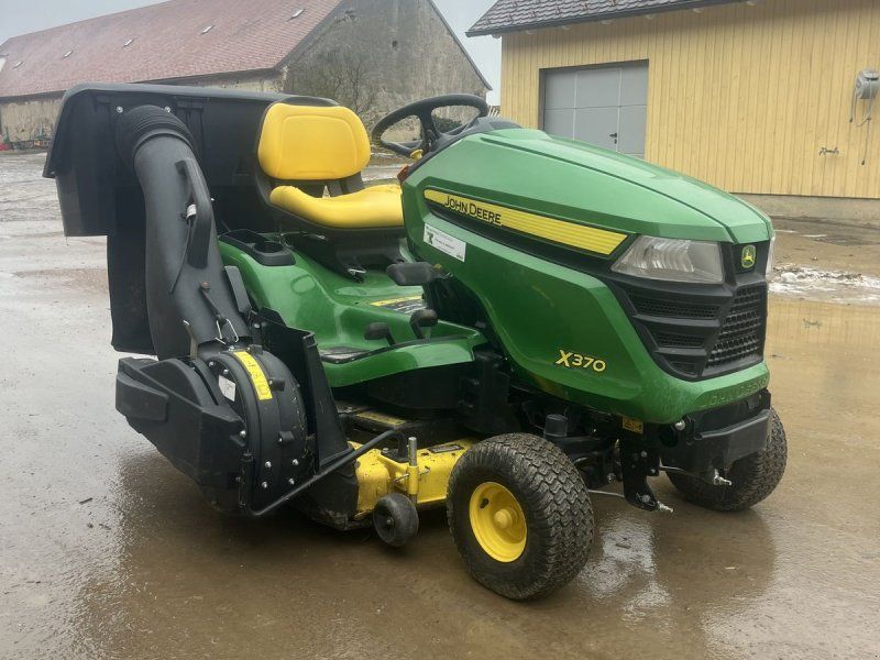 John Deere Rasen X370