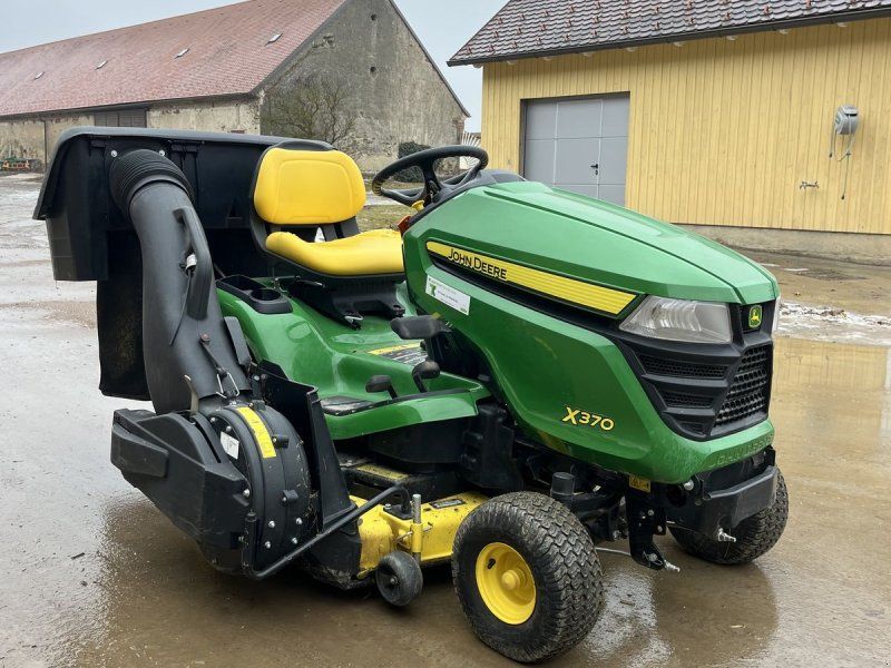 John Deere Rasen X370