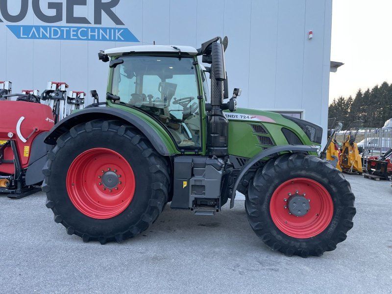 Fendt 724 Vario Profi Plus