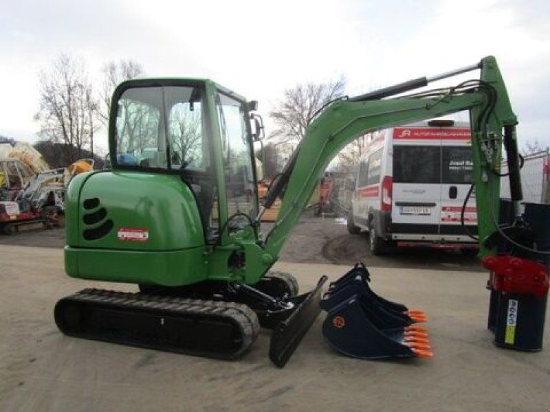 Terex TC25 POWERTILT + mechan. Schnellwechsler + 3 N