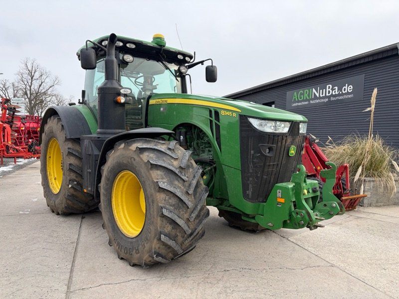John Deere 8345 R e23