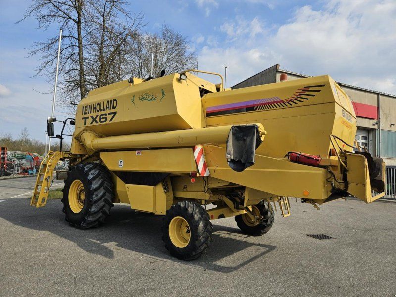New Holland TX 67