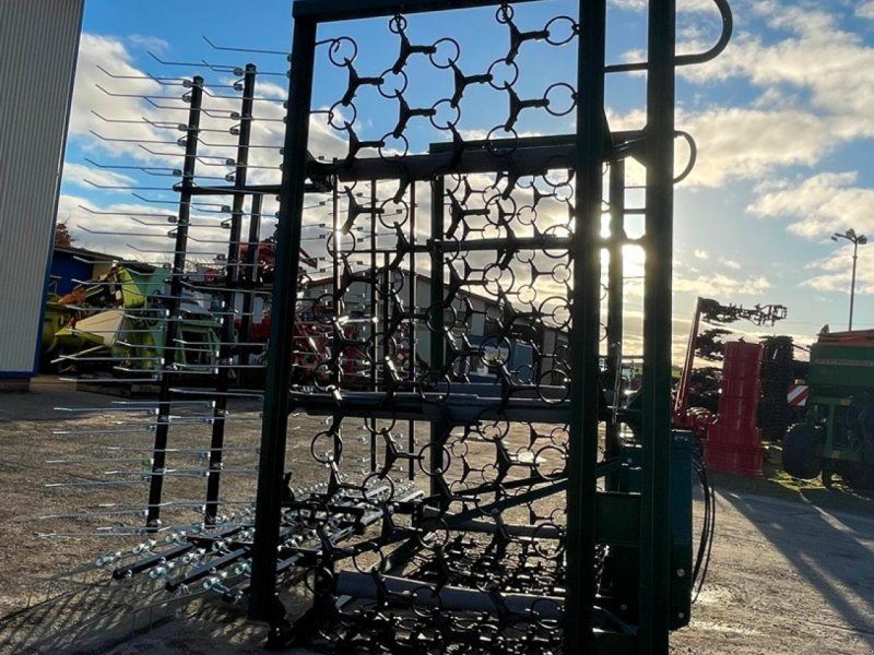 Wiesenegge 8 Meter + Striegel