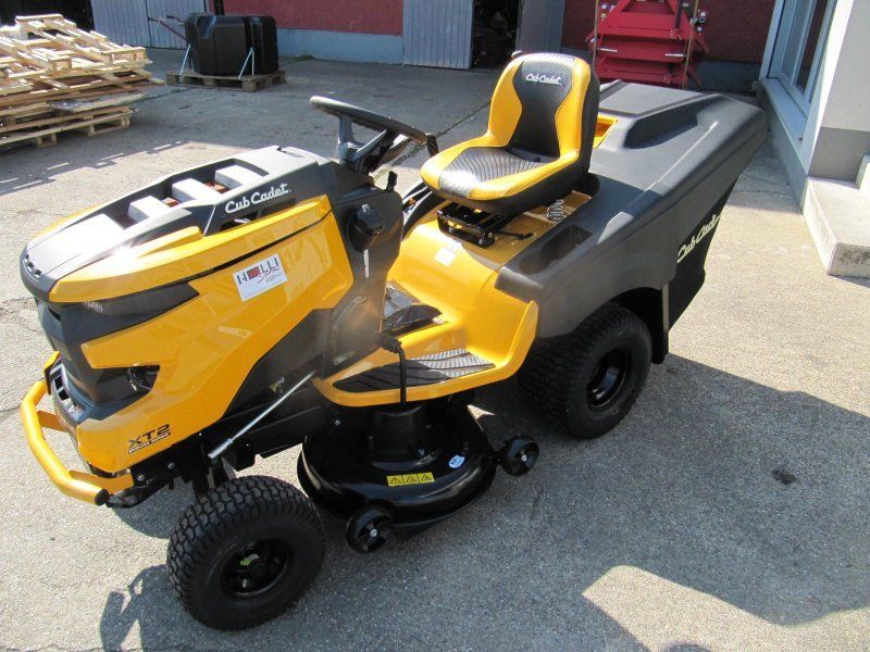 Cub Cadet XT2 QR 106