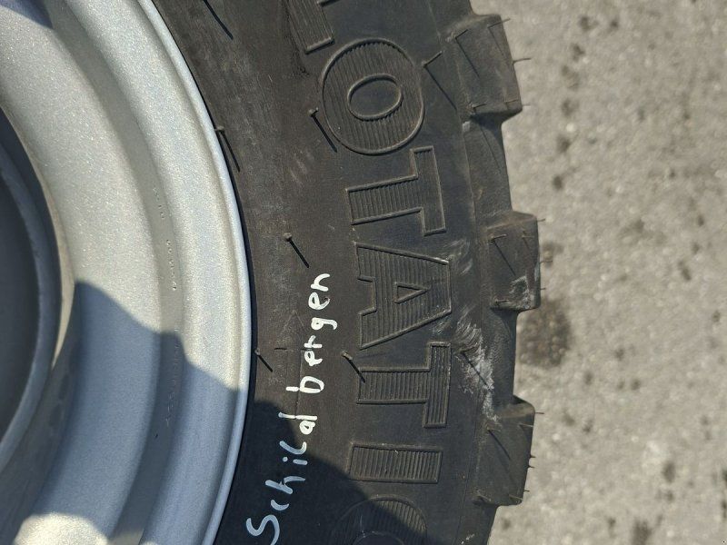 Vredestein 480/45-17 Flotation+