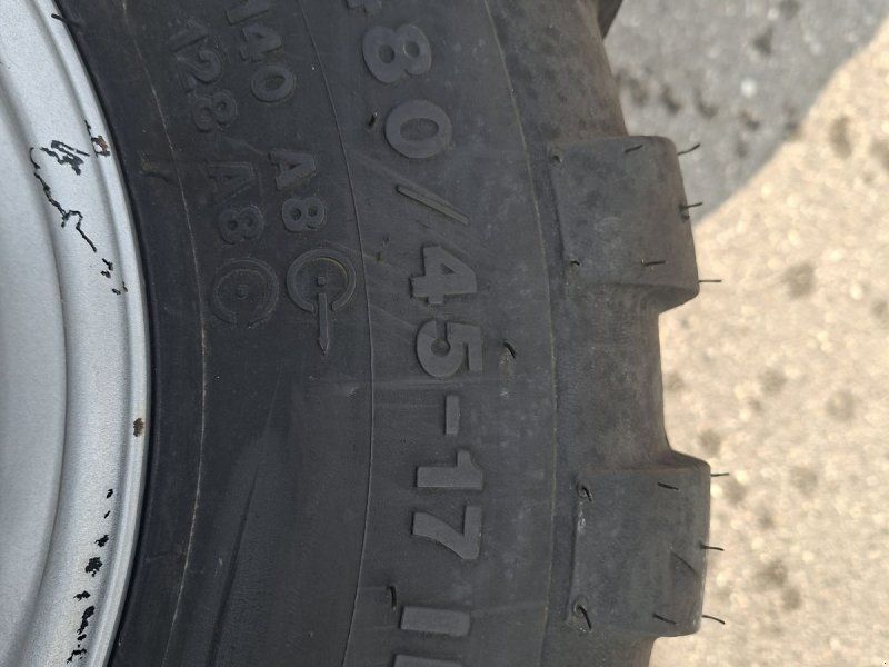 Vredestein 480/45-17 Flotation+