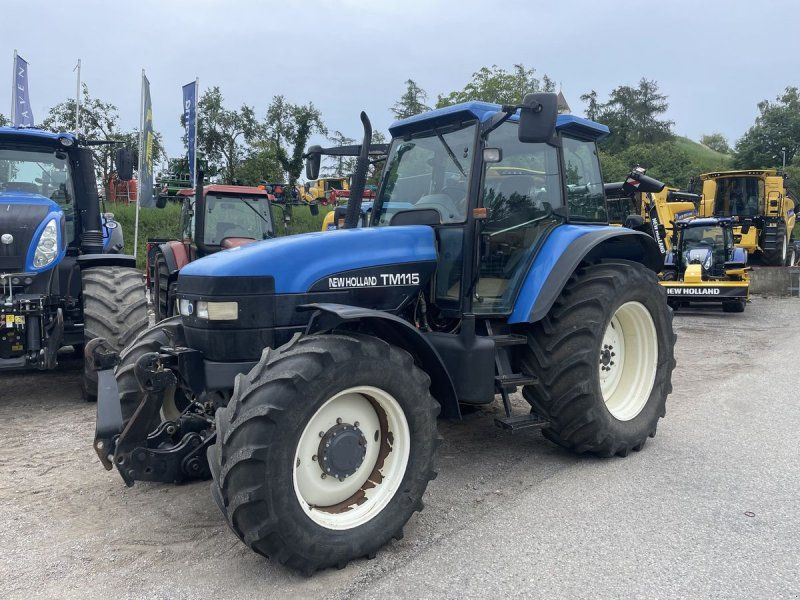 New Holland TM 115