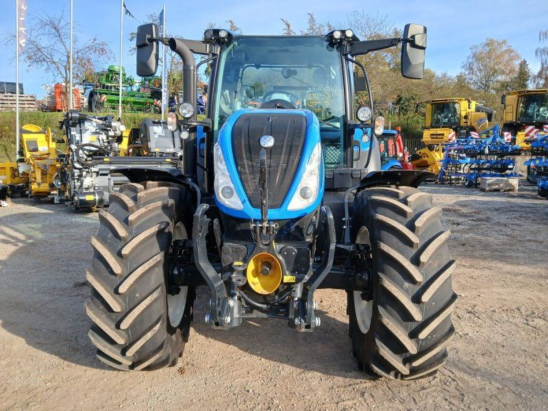 New Holland T5.110 Dynamic Command (Stage V)