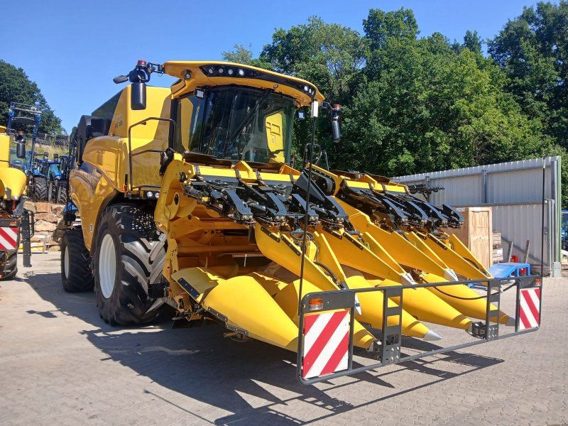 New Holland CR8.80 Revelation
