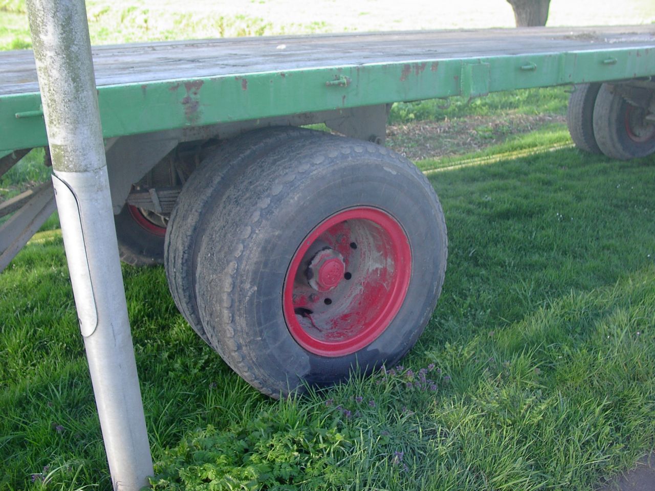 Broshuis 12 tons aanhanger