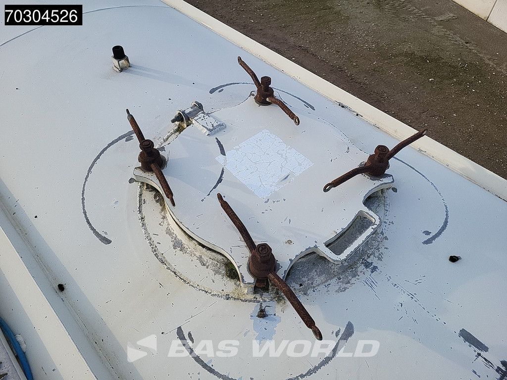 Feldbinder EUT 35.3 3 Achsen 35000L