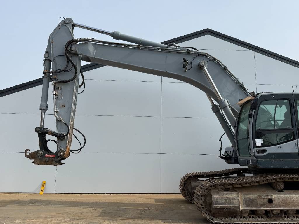 Hyundai Robex 380NLC-9 - Oilquick / Automatic Greasing