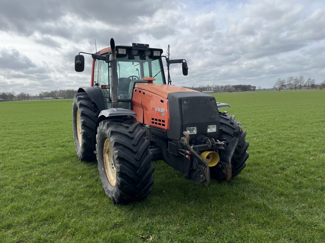 Valtra 8950 Fronthef Frontaftakas