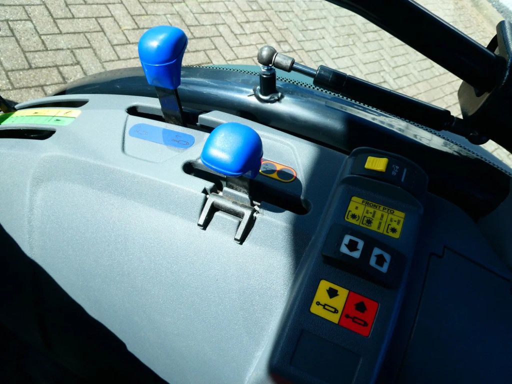 Deutz 3060 4wd / 0095 Draaiuren / Full Options