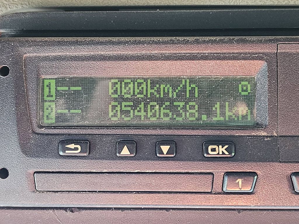 SCANIA R560 8x4 v8 ret. steel