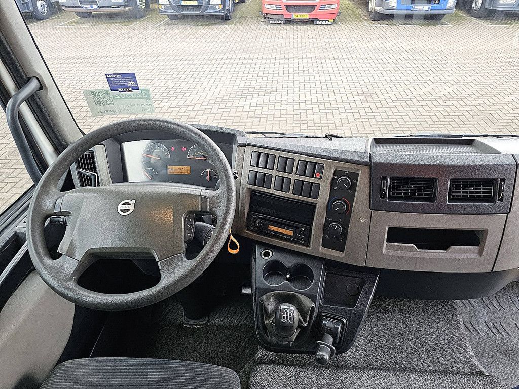 VOLVO FL 240.08