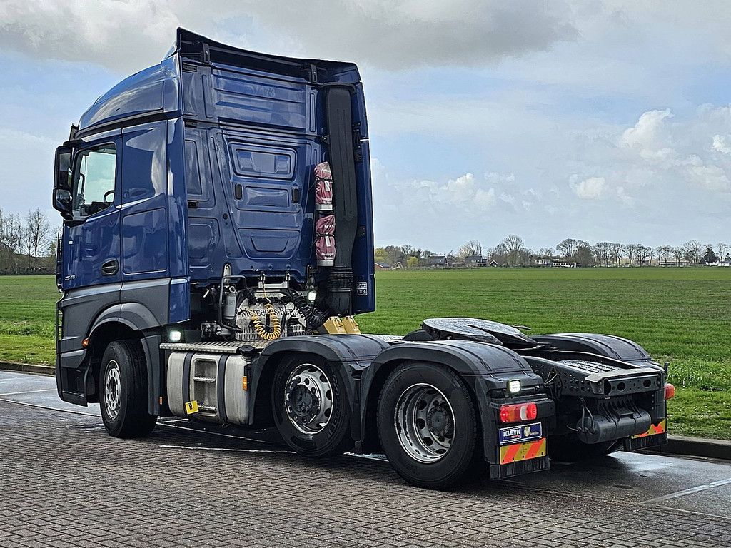 MERCEDES-BENZ ACTROS 2545 LS 6x2 streamline mp5
