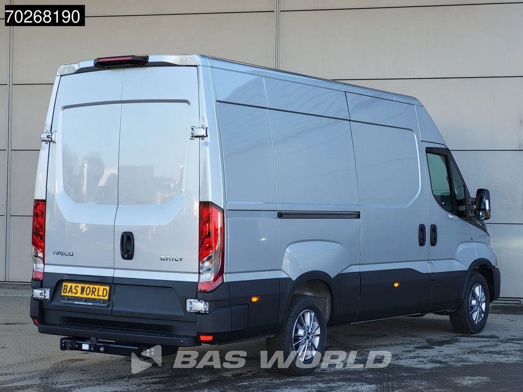 Iveco Daily 35S21 BPM VRIJ! 3.0L Automaat L2H2 210PK 2025-Model 3,5t Trekgewicht ACC LED Navi LM-Velgen Camera Euro6 L2 12m3 Airco Trekhaak