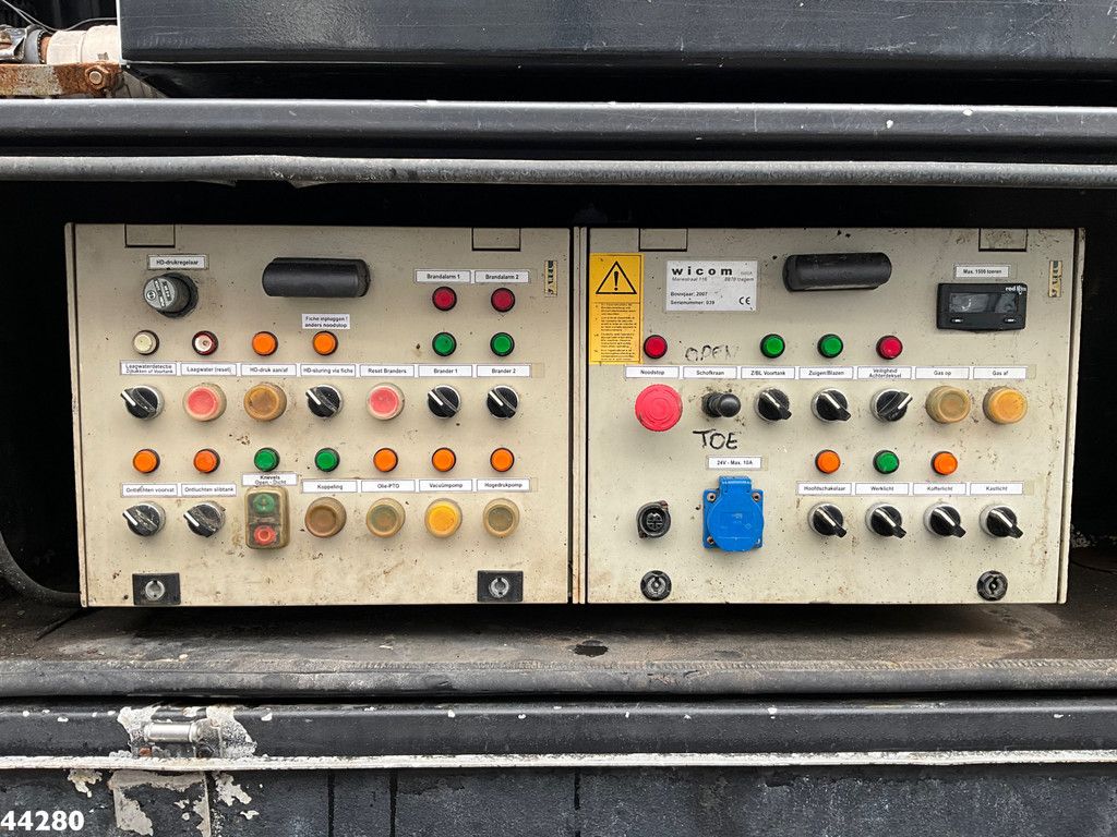 Volvo FM 400 8x4 Manual Wicom Combi