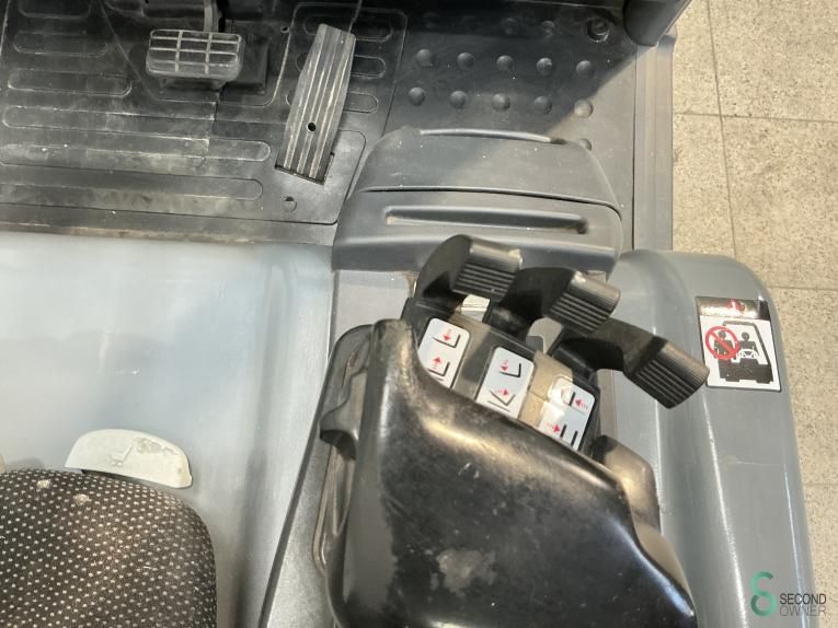 Gabelstapler Elektrisch Jungheinrich EFG 425 2010